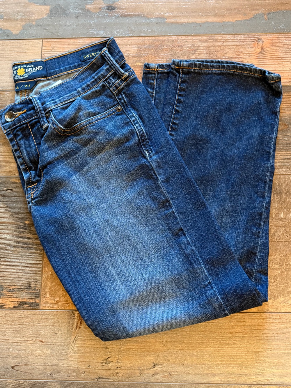 Lucky Brand Women's Dark Medium Blue Cropped Jeans